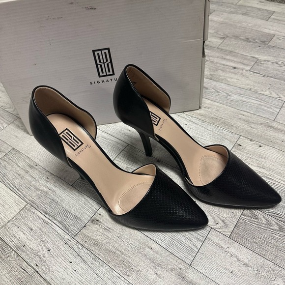 SS Signature | Arlene Black Snake Side Cut Out Heels | 8.5 - Picture 4 of 9